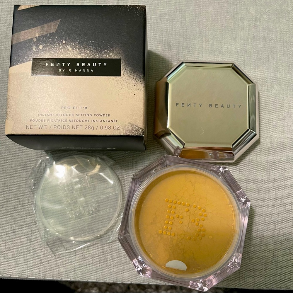 FENTY PRO FILT'R INSTANT RETOUCH SETTING POWDER